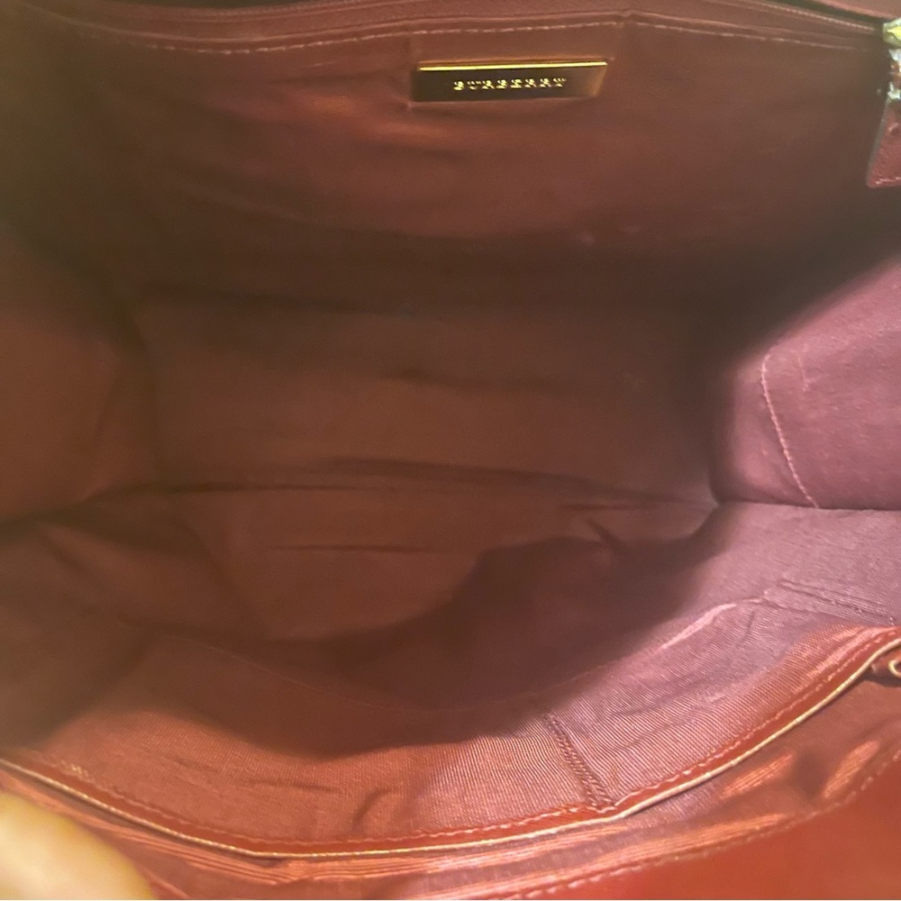 Authentic Burberry Nova Check Tote - Picture 10 of 10